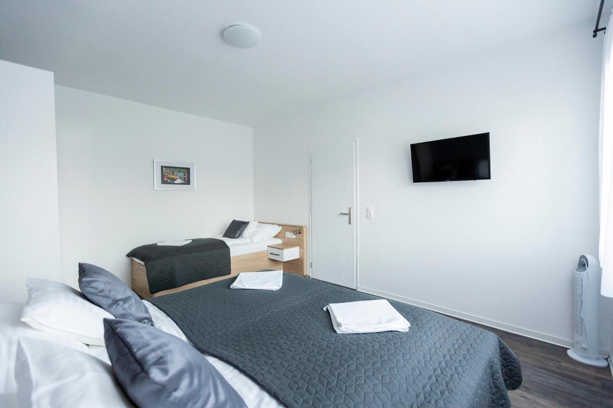 Horvath Apartman Fertőd 外观 照片
